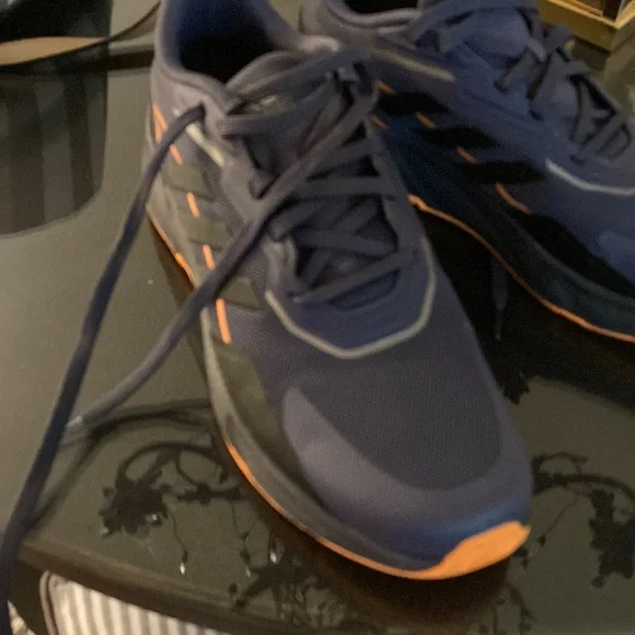 Adidas Shoes - Picture 2 of 4